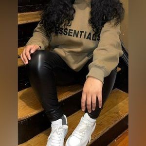 Brown Essentials Print Kangaroo Pocket Hooded Pullover Sweatshirt